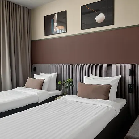 Bob W Kamppi Hotel