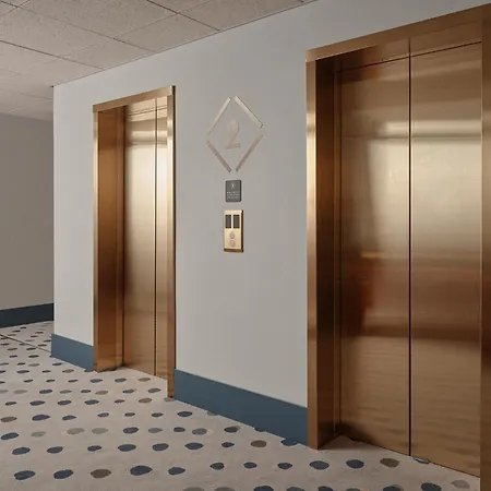 Bob W Kamppi Helsinky