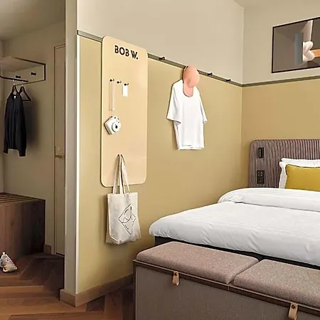 Bob W Kamppi Hotelli 4*